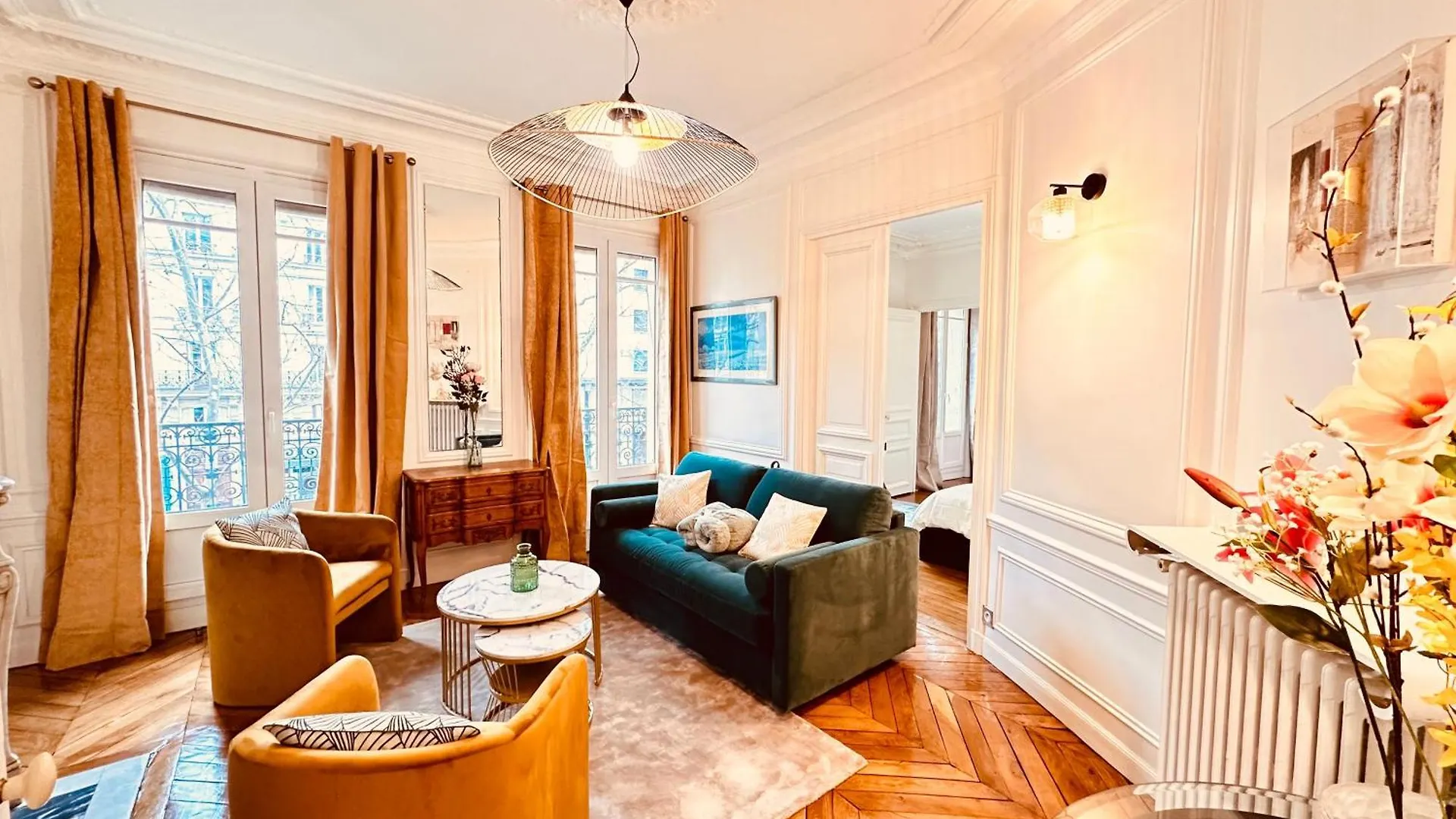 Charming 4-Room Flat Near Eiffel Tower-8People-2 Bedrooms Parigi