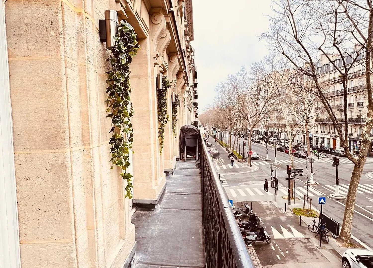 Appartamento Charming 4-Room Flat Near Eiffel Tower-8People-2 Bedrooms Parigi Francia