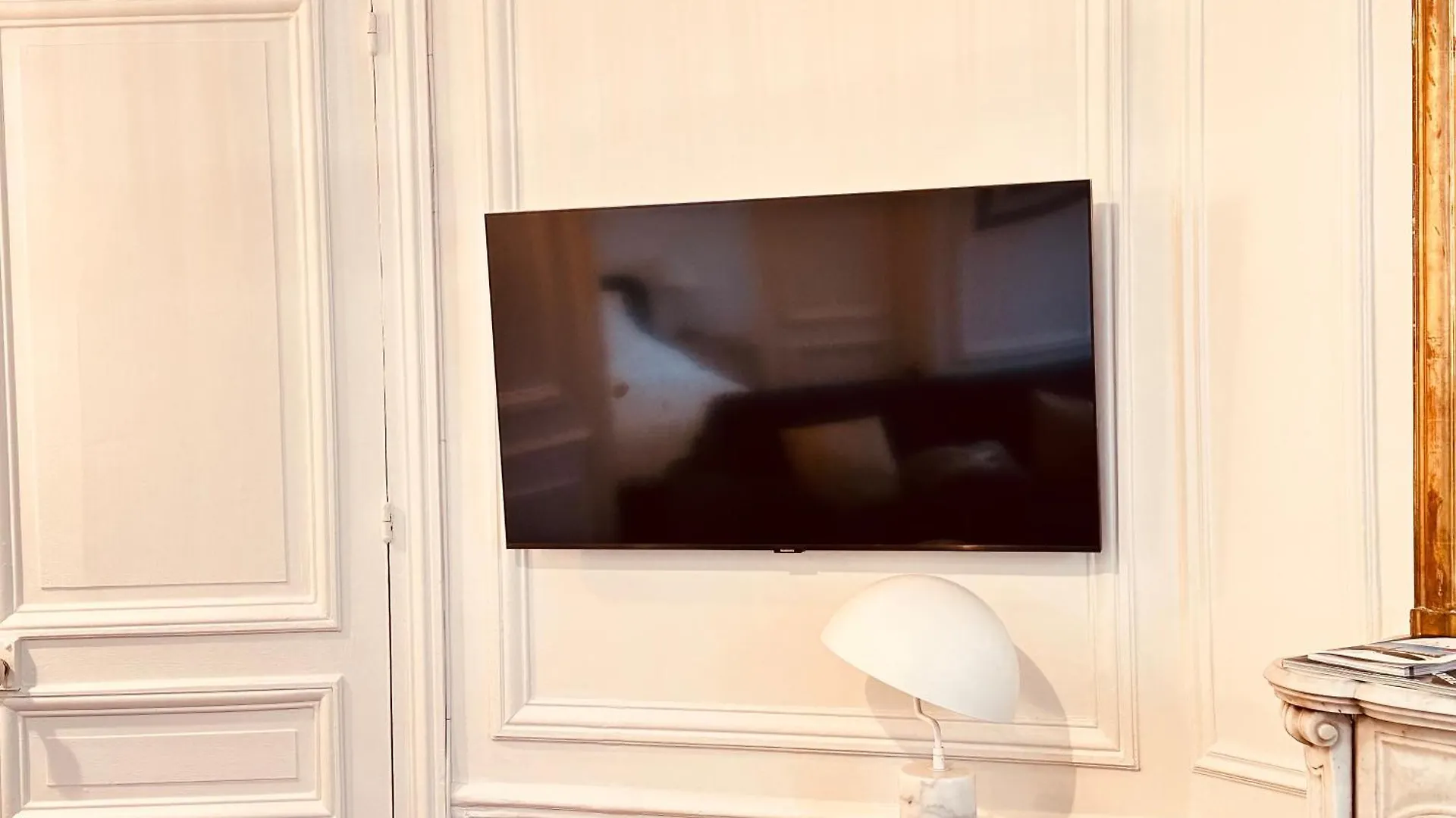 Charming 4-Room Flat Near Eiffel Tower-8People-2 Bedrooms Parigi